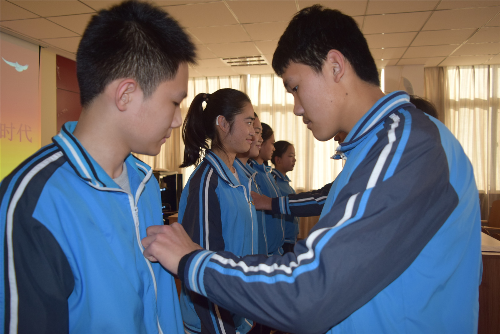淄博市特殊教育中心组织团员纳新仪式