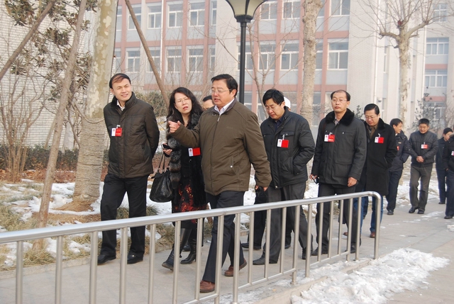 市政协委员到市特教中心视察指导工作