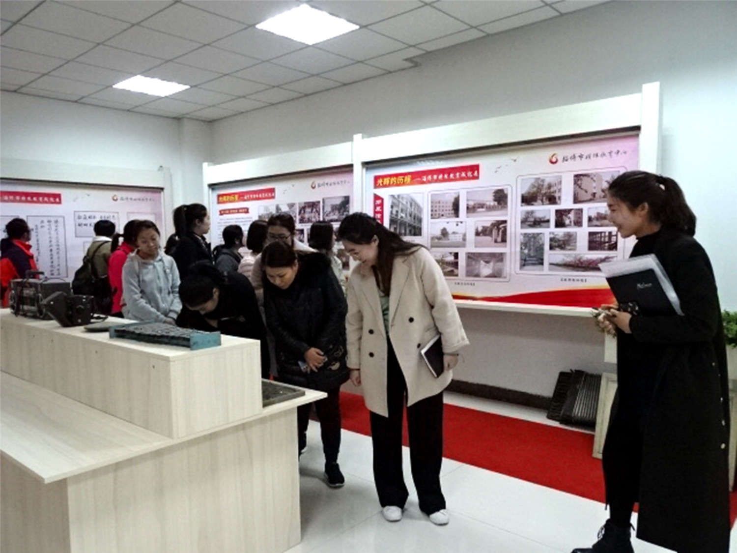 市社会福利院一行到市特教中心参观交流