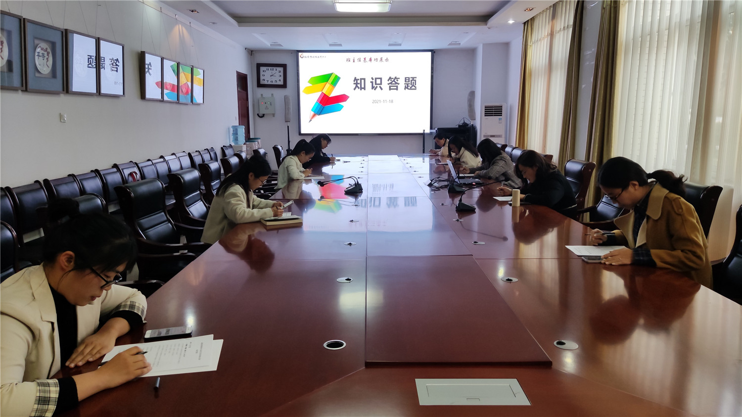 炼就扎实基本功 展示班级工作风采
